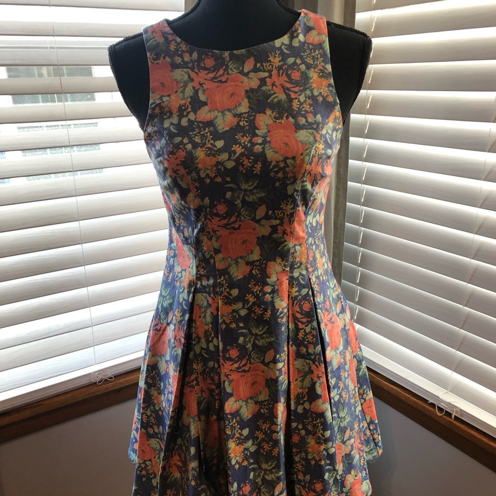 Mini dress